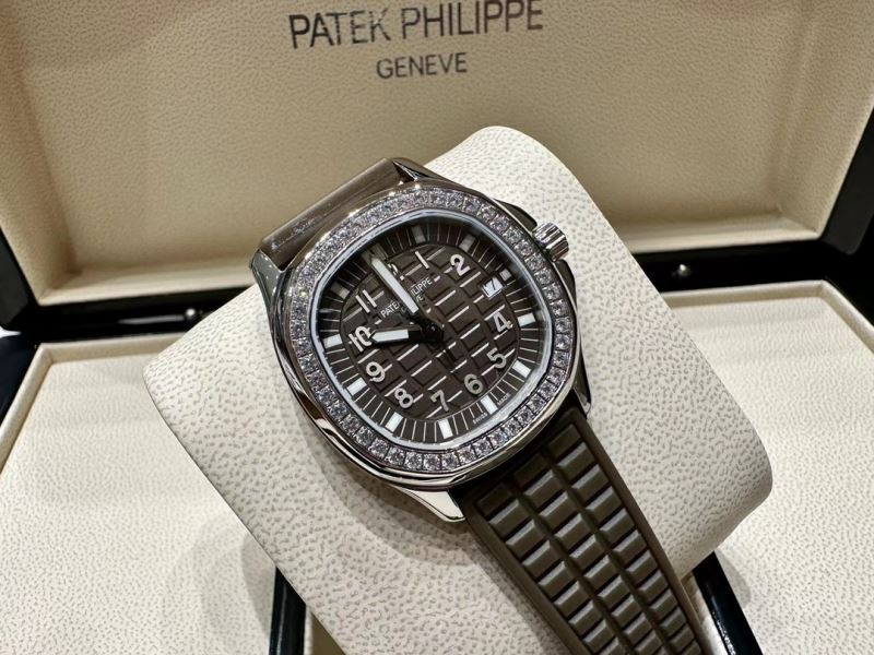 PATEK PHILIPPE Watches